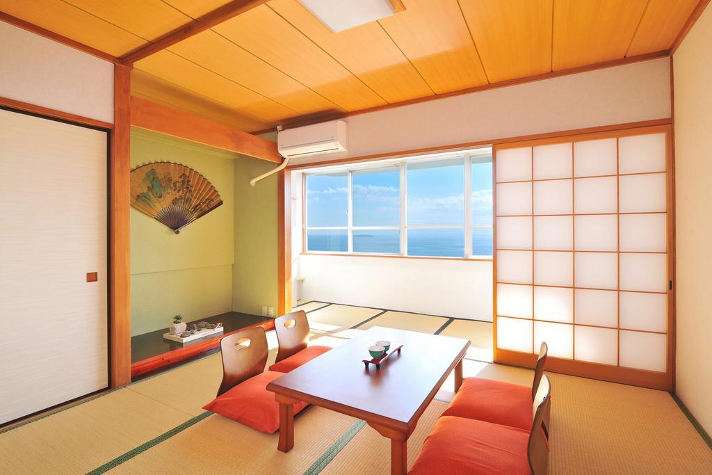 Onsen Hostel Hinoemi Atami  Room photo